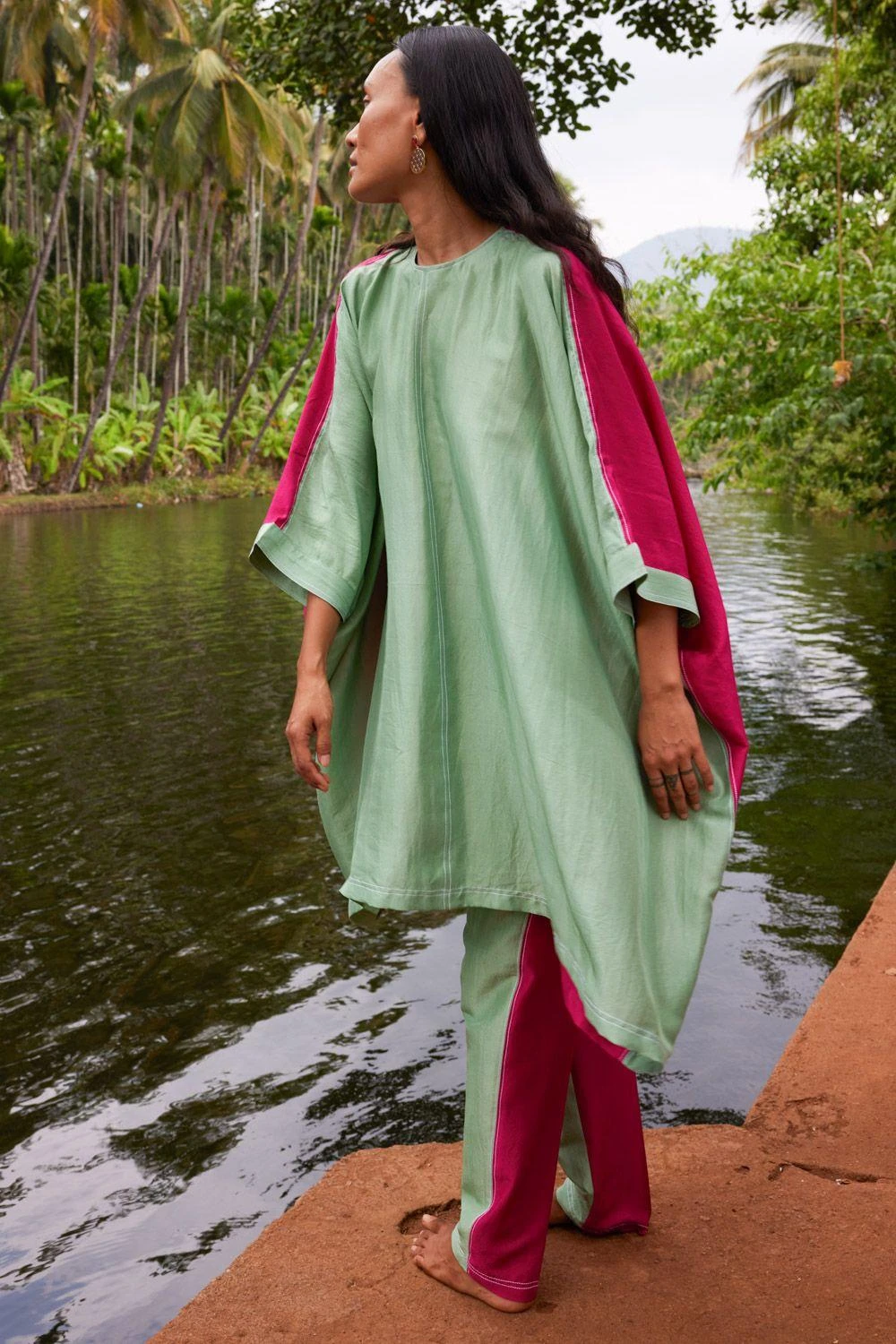 Twinkle Hanspal Marina Colour Blocked Kaftan Set 5 Twinkle Hanspal Marina Colour Blocked Kaftan Set - Image 3