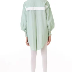 Kanika Goyal Label Cyan Green Asymmetric Applique Shirt -Textalux Sales 110kg8 3