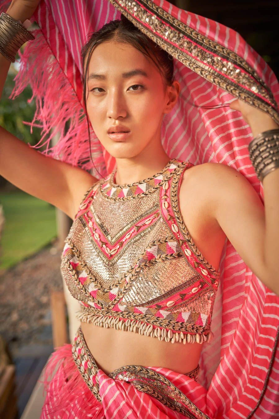 Surily G Neon Pink Embroidered Crop Top 5 Surily G Neon Pink Embroidered Crop Top - Image 3