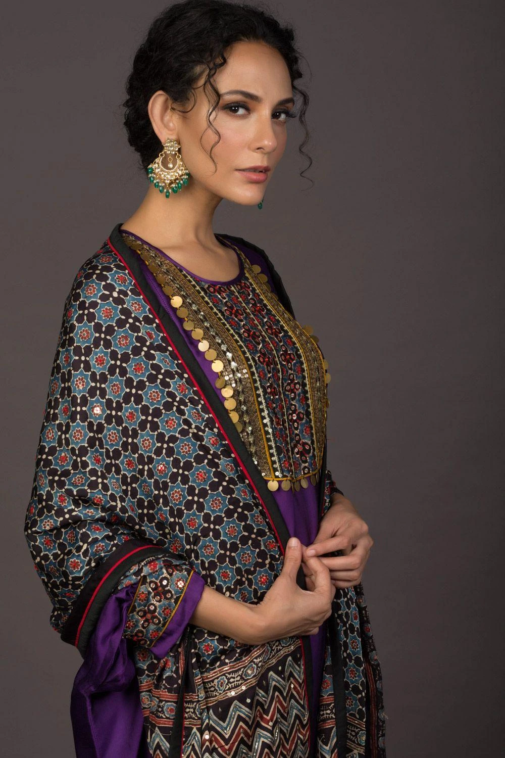 Prahnaaya Purple Hand Embroidered Ajrakh Patch Kurta Set 5 Prahnaaya Purple Hand Embroidered Ajrakh Patch Kurta Set - Image 3