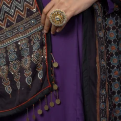 Prahnaaya Purple Hand Embroidered Ajrakh Patch Kurta Set 10 Prahnaaya Purple Hand Embroidered Ajrakh Patch Kurta Set -Textalux Sales 118prac3 4