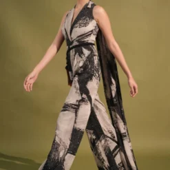 Nikita Mhaisalkar Black & White Stroke Printed Jumpsuit Sari -Textalux Sales 131023nmw7 3
