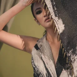 Nikita Mhaisalkar Black & White Stroke Printed Jumpsuit Sari -Textalux Sales 131023nmw7 5