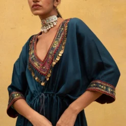 CAPISVIRLEO Embroidered V-neck Tie & Dye Kaftan -Textalux Sales 132cp10 4