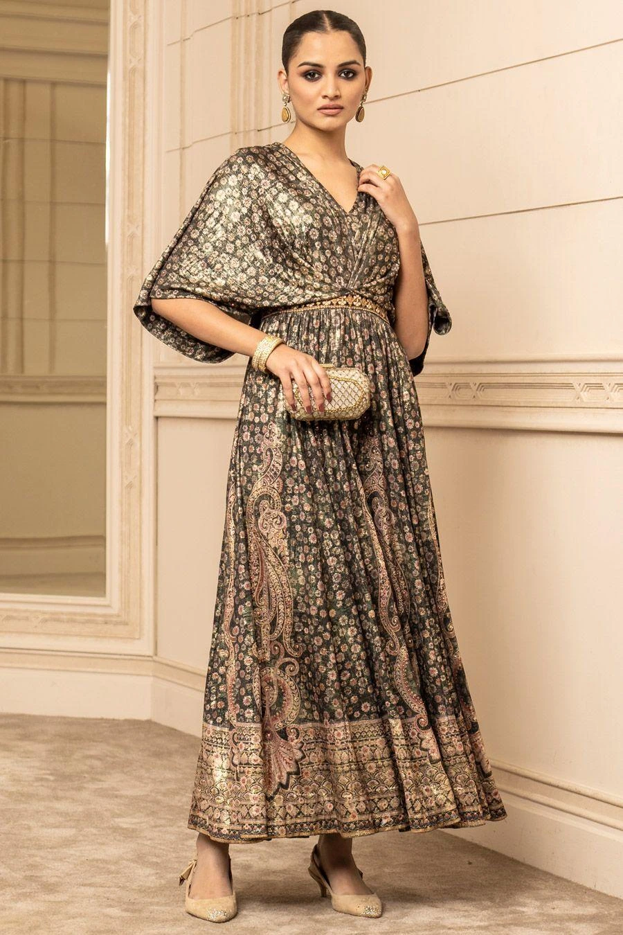 Tarun Tahiliani Black Panelled Jumpsuit 3 Tarun Tahiliani Black Panelled Jumpsuit