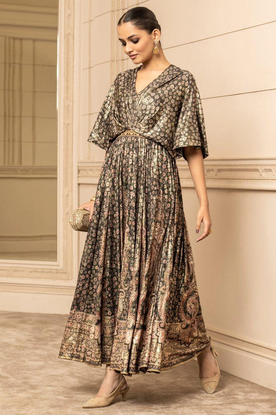 Tarun Tahiliani Black Panelled Jumpsuit 5 Tarun Tahiliani Black Panelled Jumpsuit - Image 3