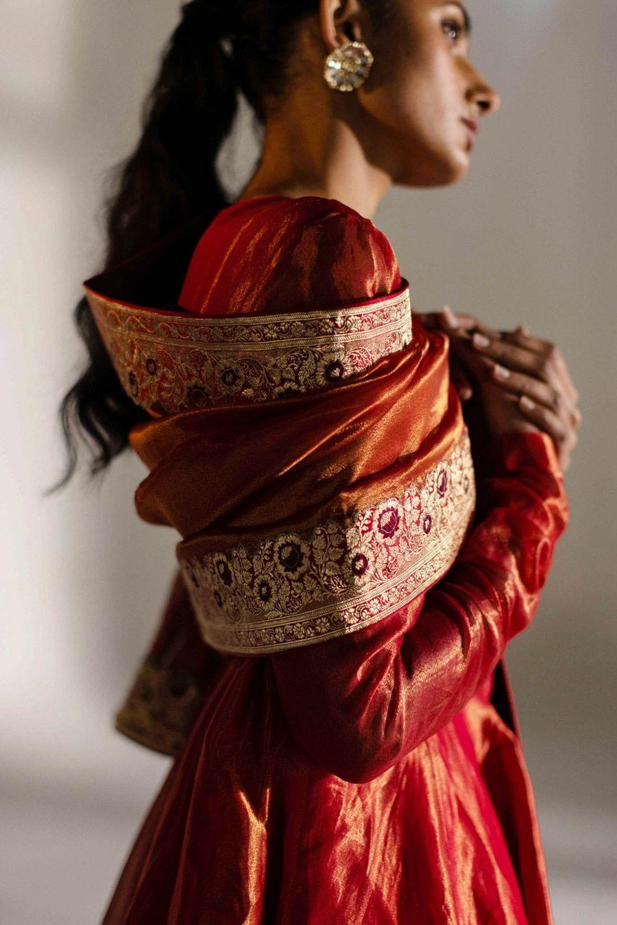 Mimamsaa Crimson Louisa Kurta Set 6 Mimamsaa Crimson Louisa Kurta Set - Image 4