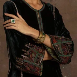 Sunira Designs Teal Rushaan Velvet Phiran Kurta 12 Sunira Designs Teal Rushaan Velvet Phiran Kurta -Textalux Sales 1611sun3 5