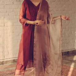 Sarang Kaur Maroon Noor Kurta Set 10 Sarang Kaur Maroon Noor Kurta Set -Textalux Sales 1712sk23 3