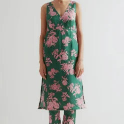 Kshitij Jalori Bentota Green Kurta Set 7 Kshitij Jalori Bentota Green Kurta Set -Textalux Sales 18004 18102 gp 2 2