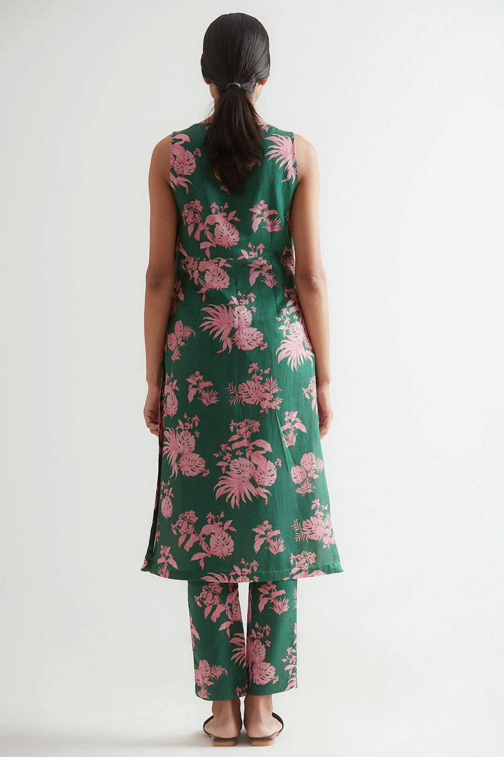 Kshitij Jalori Bentota Green Kurta Set 6 Kshitij Jalori Bentota Green Kurta Set - Image 4