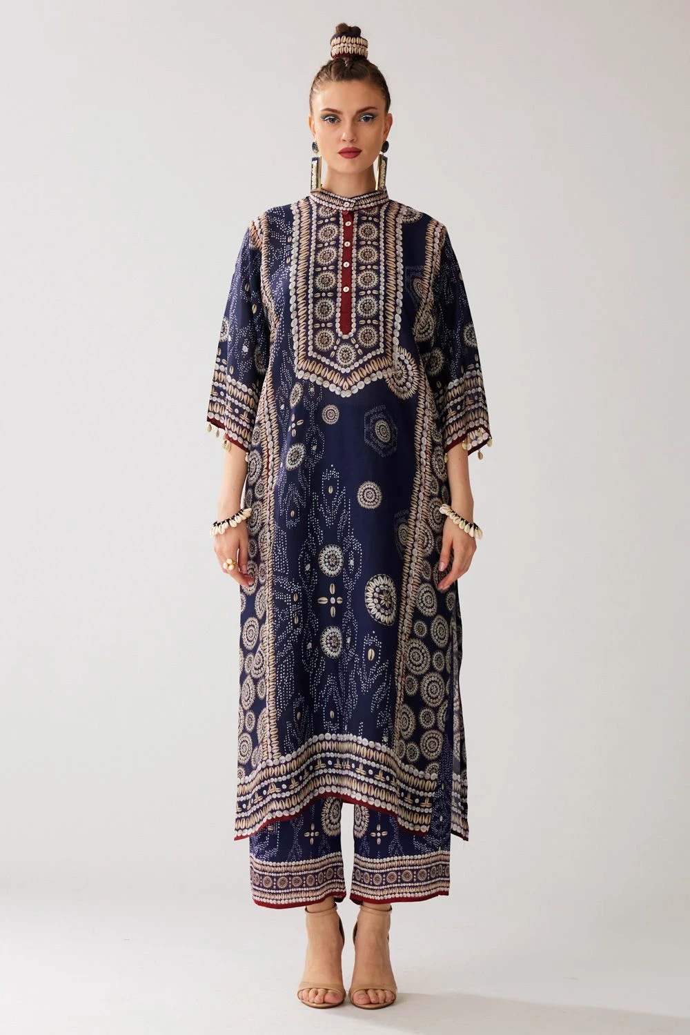 Rajdeep Ranawat Navy Blue Ghazala Floral Tunic 3 Rajdeep Ranawat Navy Blue Ghazala Floral Tunic