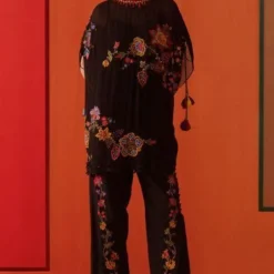 Chandrima Black Threadwork And Beadwork Kaftan -Textalux Sales 21092023ca01 1