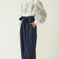 Payal Pratap Ecru Borneo Embroidered Top -Textalux Sales 2111ppj6 4