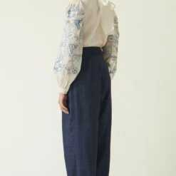 Payal Pratap Ecru Borneo Embroidered Top -Textalux Sales 2111ppj6 5