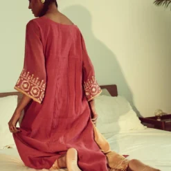 Sarang Kaur Pink & Yellow Jaipuri Hand Embroidered Kurta Set 20 Sarang Kaur Pink & Yellow Jaipuri Hand Embroidered Kurta Set -Textalux Sales 228sk23 5 1