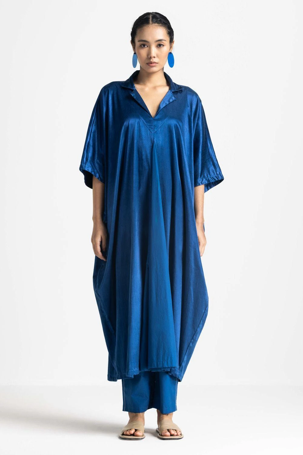 Three Electric Blue V-neck Kaftan Set 3 Three Electric Blue V-neck Kaftan Set