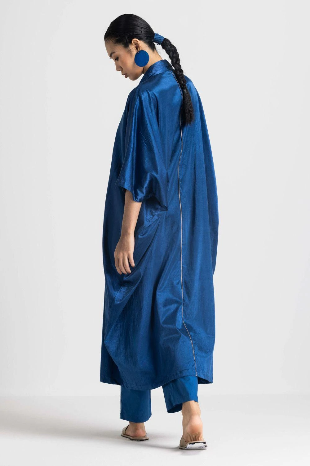 Three Electric Blue V-neck Kaftan Set 5 Three Electric Blue V-neck Kaftan Set - Image 3