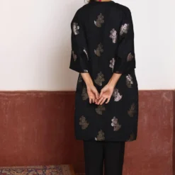 Shorshe Shahi Kurta Set In Black Banarasi Brocade -Textalux Sales 261223she11 4
