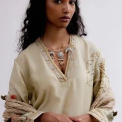 Archana Jaju Ivory Handpainted Kalamkari Tunic Set -Textalux Sales 27923aja27 5