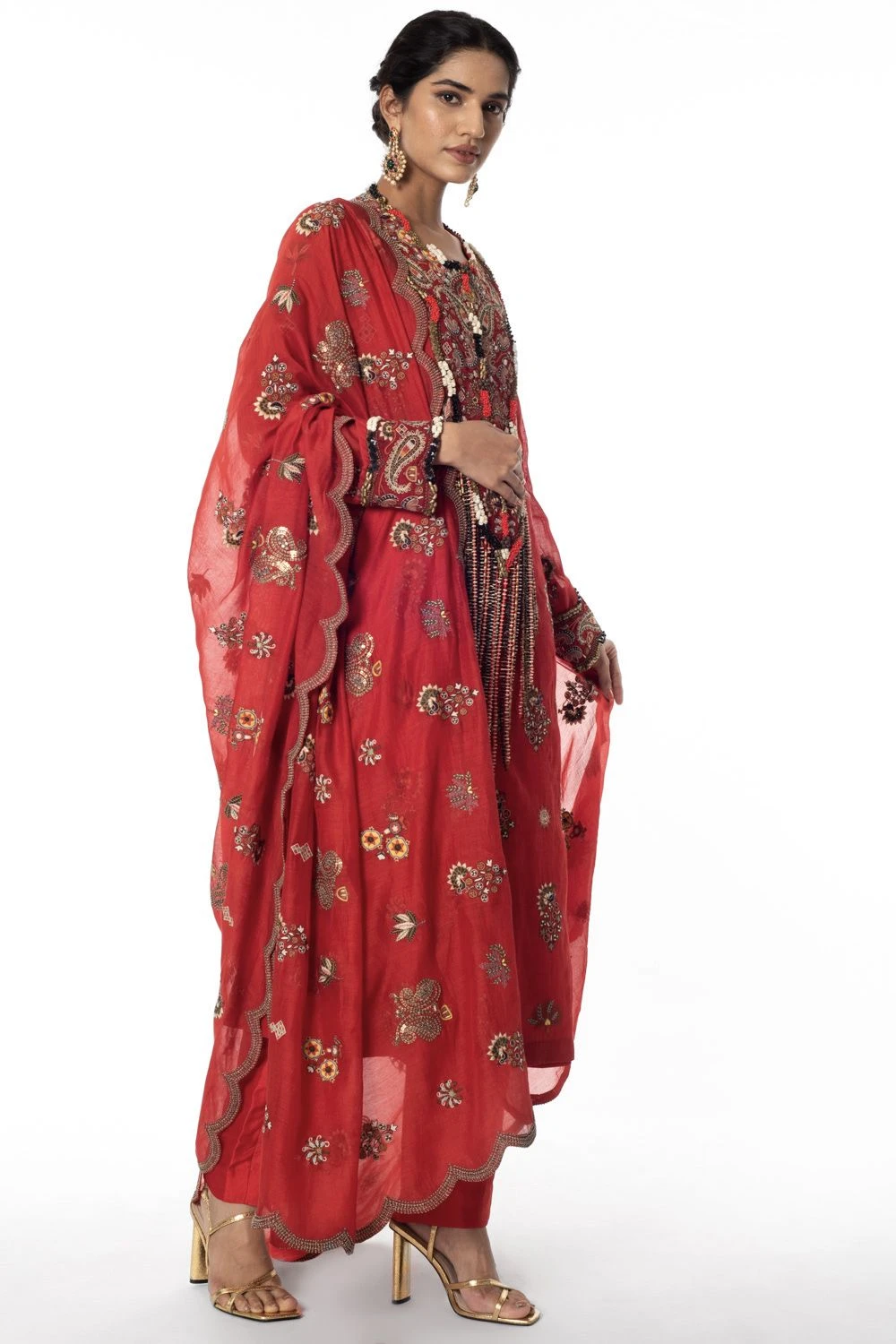 Anamika Khanna Red Embellished Kurta Set 4 Anamika Khanna Red Embellished Kurta Set - Image 2