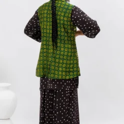 Prahnaaya Green Hand Embroidered Ajrakh Bundi Jacket Set -Textalux Sales 29923pa13 6