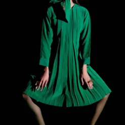 FEBo6 Emerald Green Box Pleat Dress -Textalux Sales 30623febo9 4