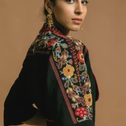 Chandrima Embroidered Playsuit With Beadwork -Textalux Sales 319655 4