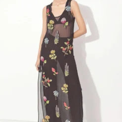 REIK Black Floral Applique Cape Set -Textalux Sales 5823rk7 5