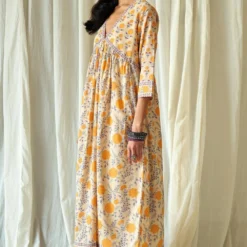 KORA Yellow & Beige Floral Kurta Set -Textalux Sales 7623ka6 3