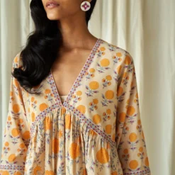 KORA Yellow & Beige Floral Kurta Set -Textalux Sales 7623ka6 4