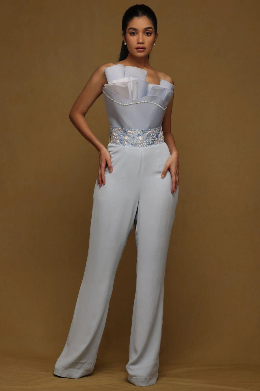 Shriya Som Blue Textured Jumpsuit 3 Shriya Som Blue Textured Jumpsuit