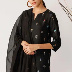 Payal Pratap Black Linen Ebroidered Kurta Set -Textalux Sales 9ss 200 b 3