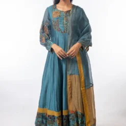 CAPISVIRLEO Blue Kalamkari Kurta Set