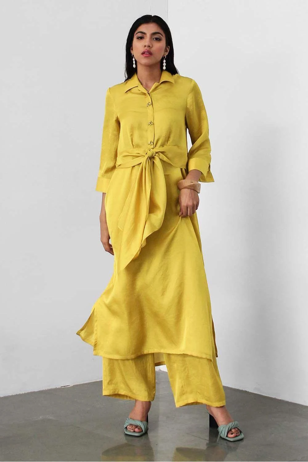431-88 By Shweta Kapur Yellow Maxi Knot Kurta Set 3 431-88 By Shweta Kapur Yellow Maxi Knot Kurta Set