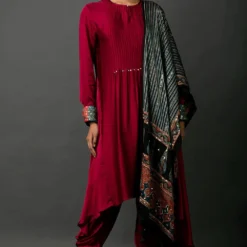 Prahnaaya Magenta Kurta Set With A Block Printed Dupatta -Textalux Sales mtlstsc 2 1