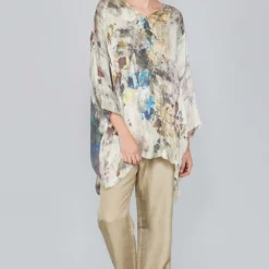 YAVI V Neck Cupro Printed Top